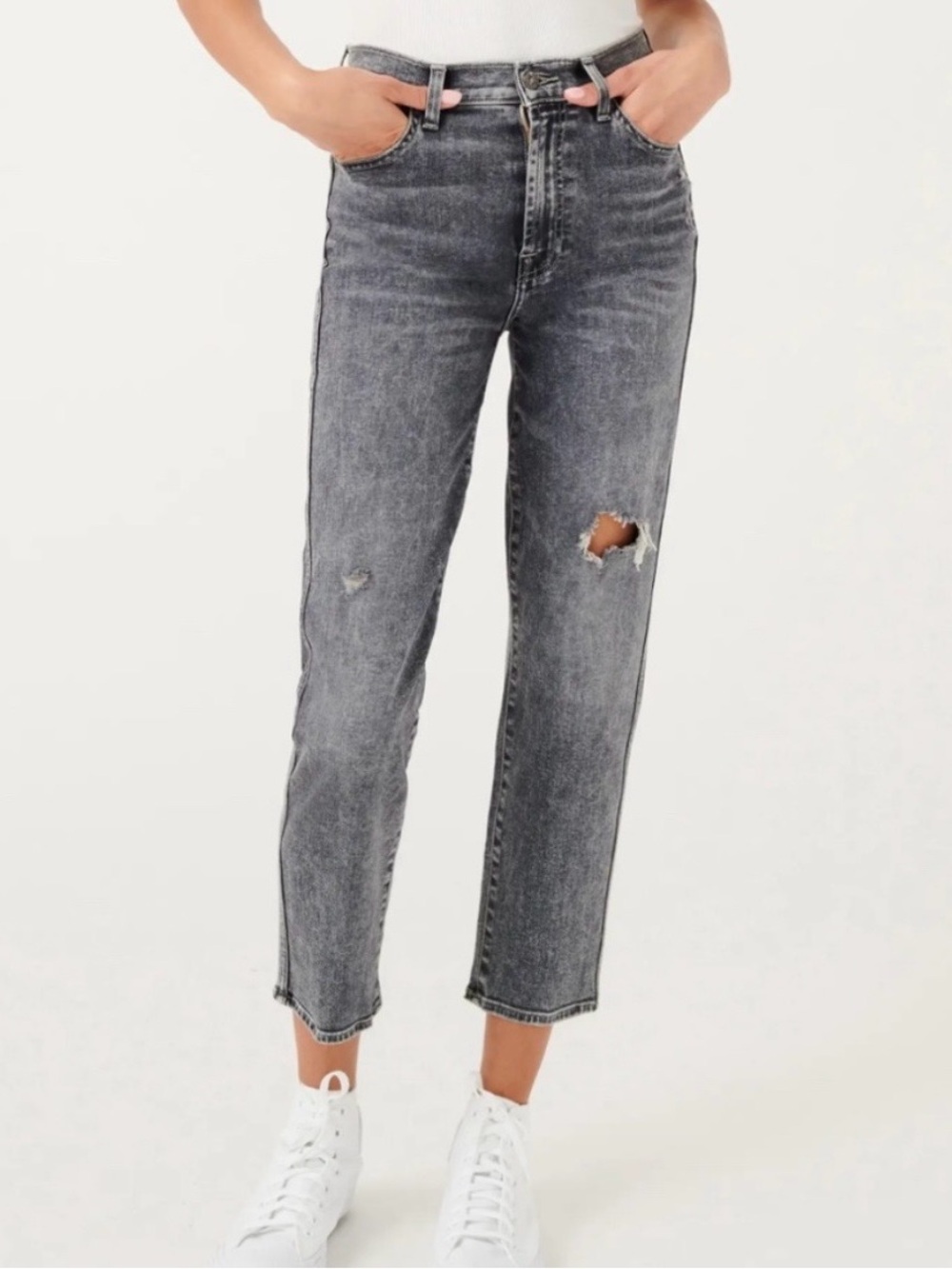 7 for All Mankind High Waisted Cropped Grey Distressed Jeans sz 25